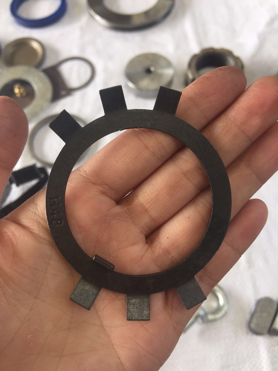 ���廷100Ǳ������������Ƭ4