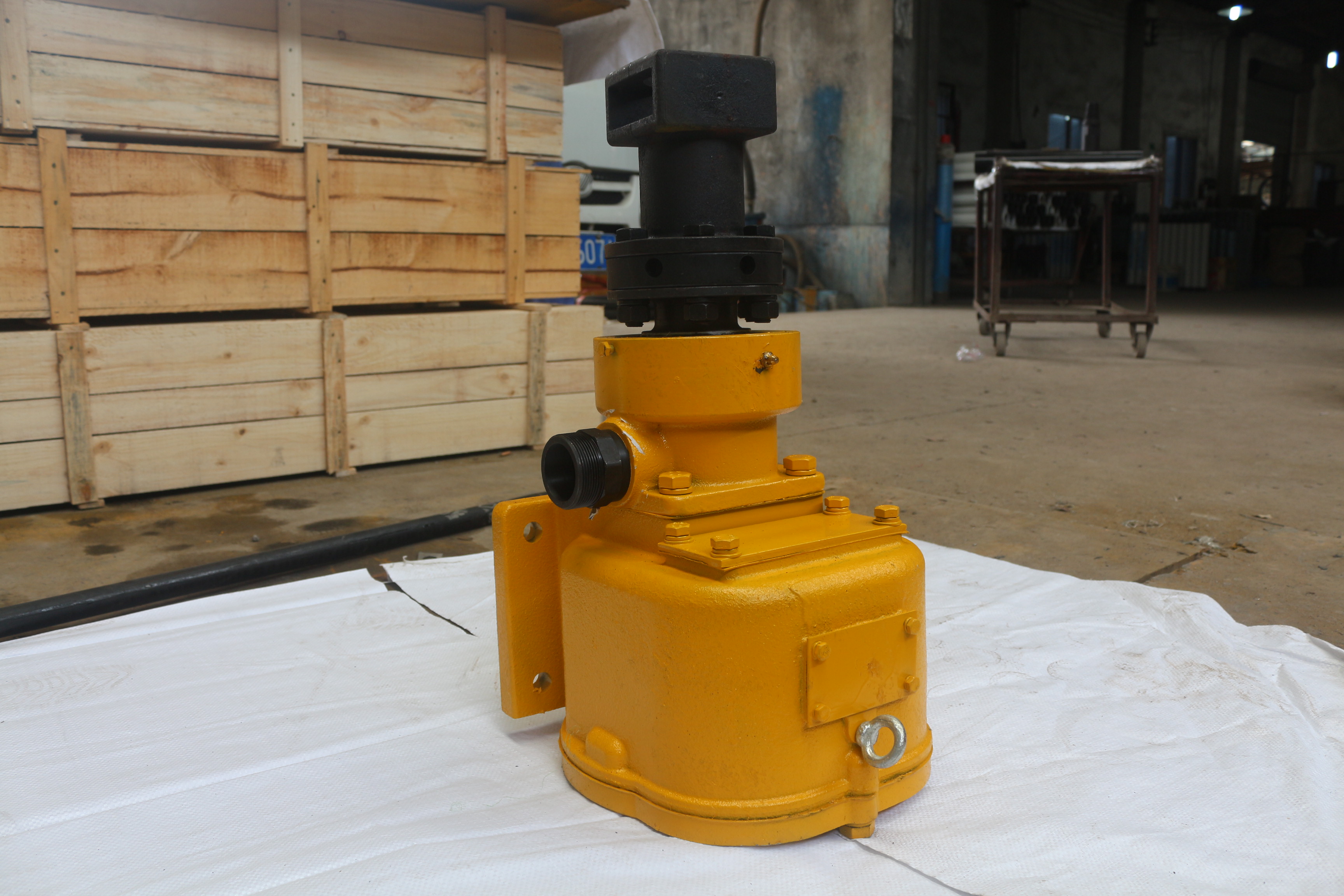 ���廷100��Ǳ�����ͷ2