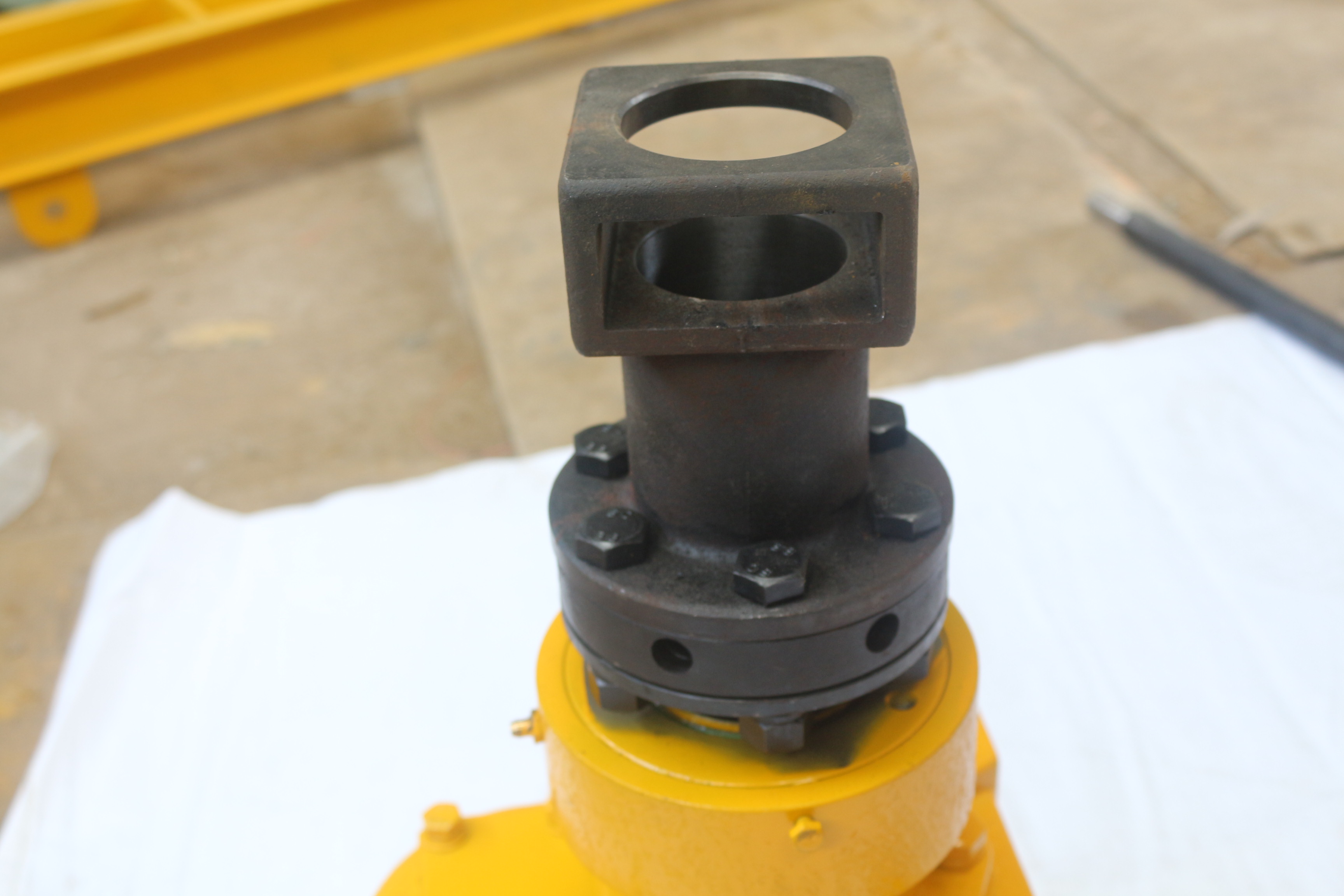 ���廷100��Ǳ�����ͷ3